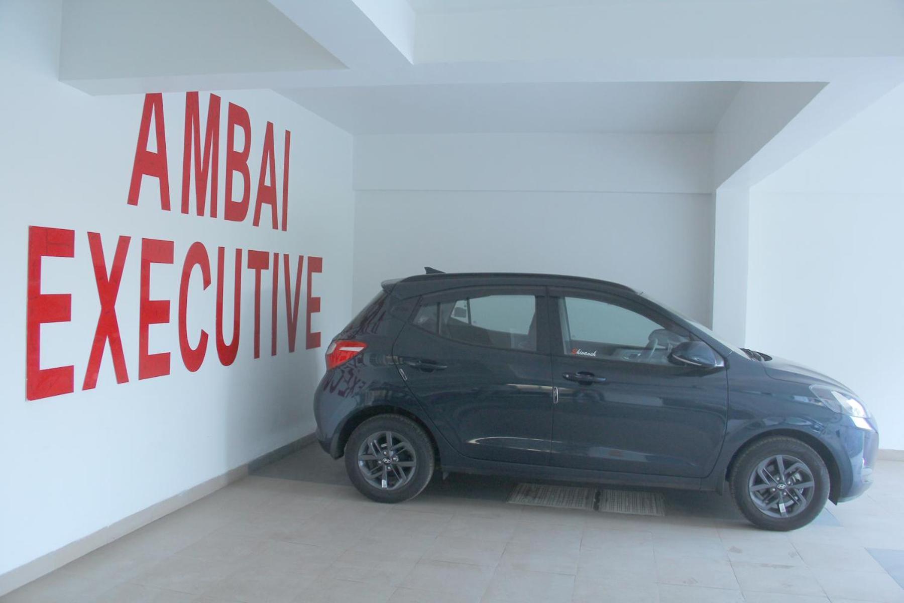 Hotel Ambai Executive Tuljapur Bagian luar foto